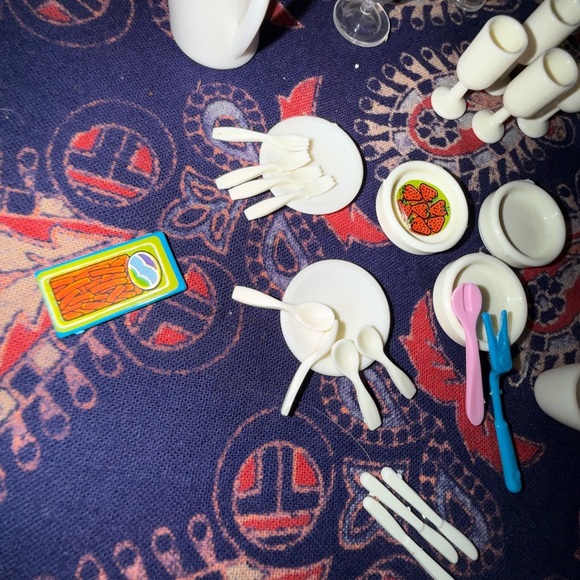 VTG Colorful Dollhouse Kitchen Set - Picture 7 of 9